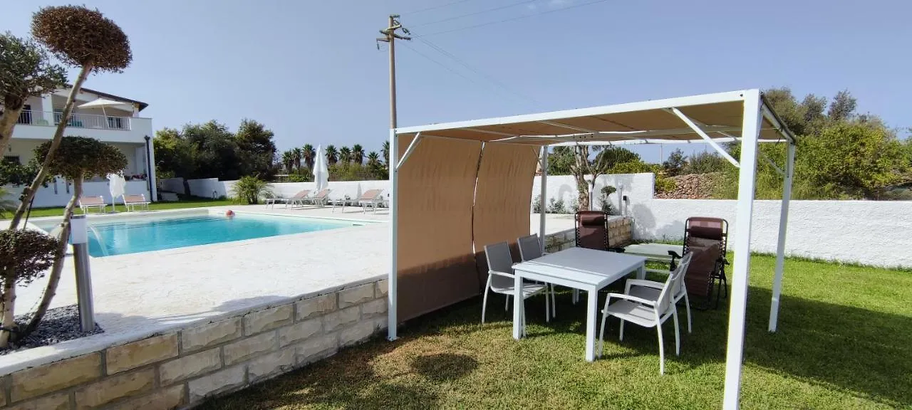 Fedeli House Pool Villa Noto 0*,  Italy